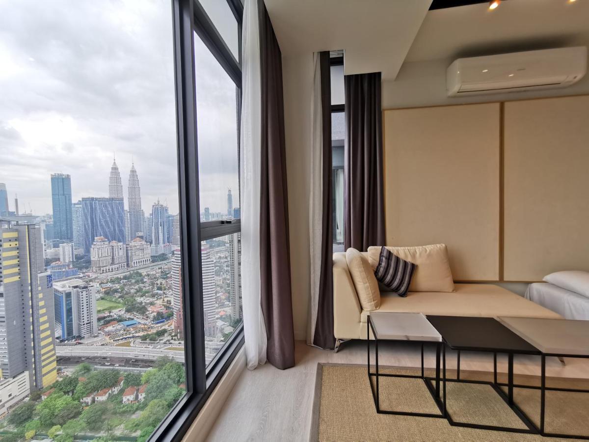 Expressionz Professional Suites By Aurora Summer Suites Kuala Lumpur Exterior photo