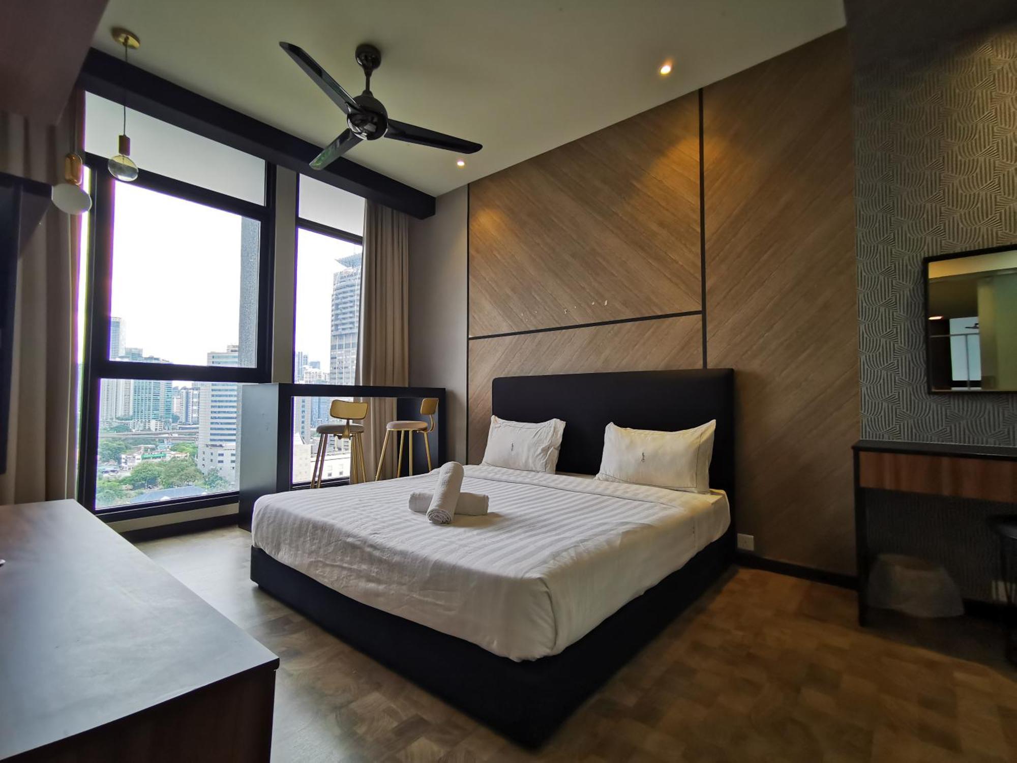 Expressionz Professional Suites By Aurora Summer Suites Kuala Lumpur Room photo