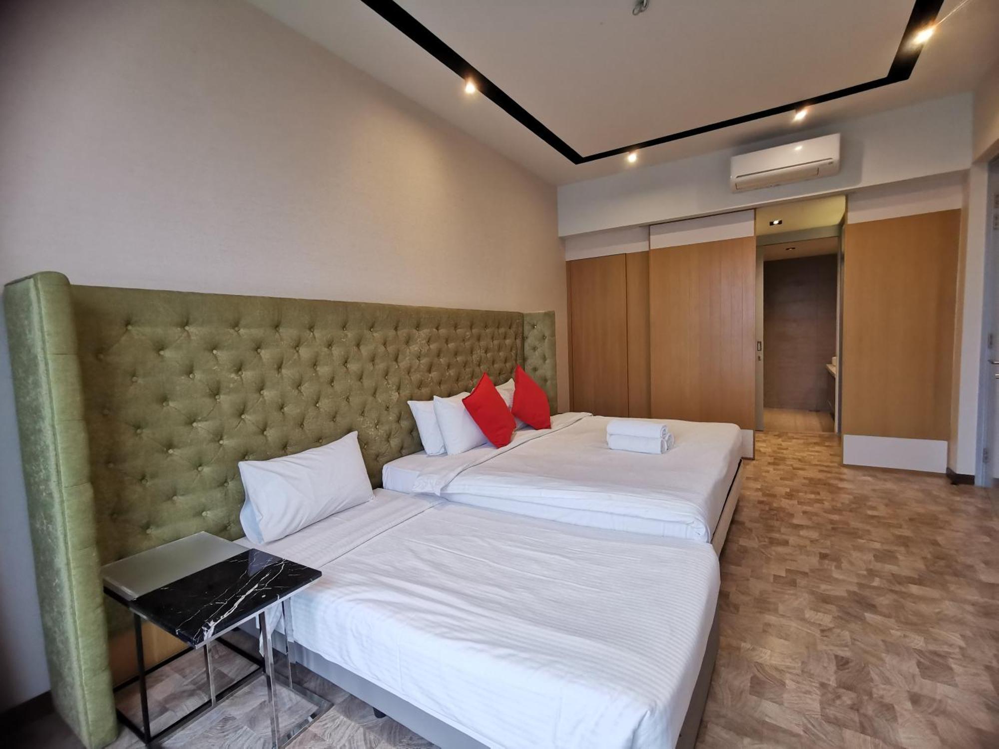 Expressionz Professional Suites By Aurora Summer Suites Kuala Lumpur Room photo